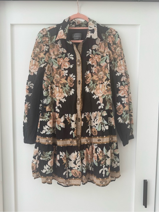 Anthropologie Dresses & Skirts - Anthropologie Black Floral Tiered Button-Front Dress with Tan Accents